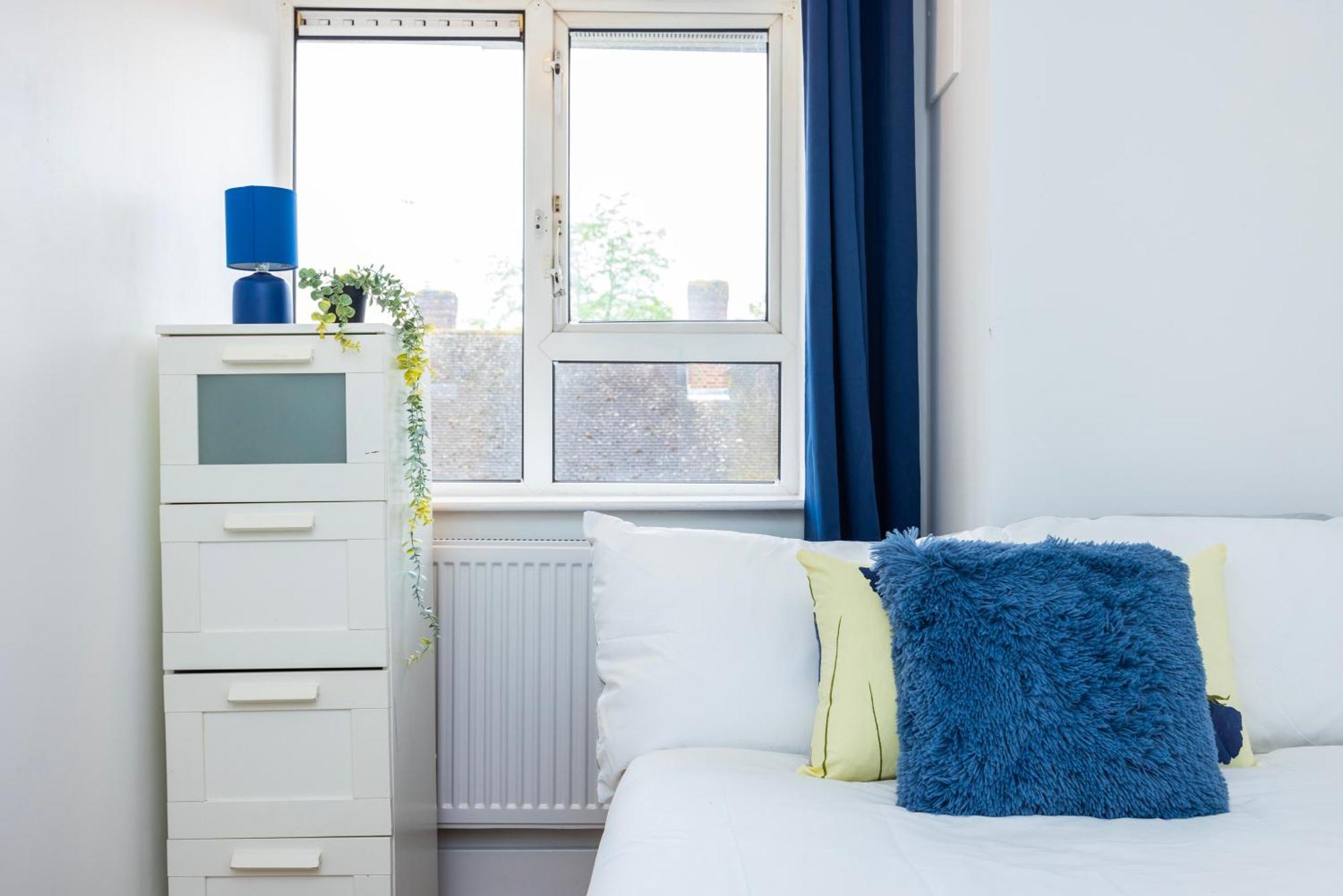 Excel O2 Stunning Large 3 Bedroom Apartment With Balcony Londyn Zewnętrze zdjęcie